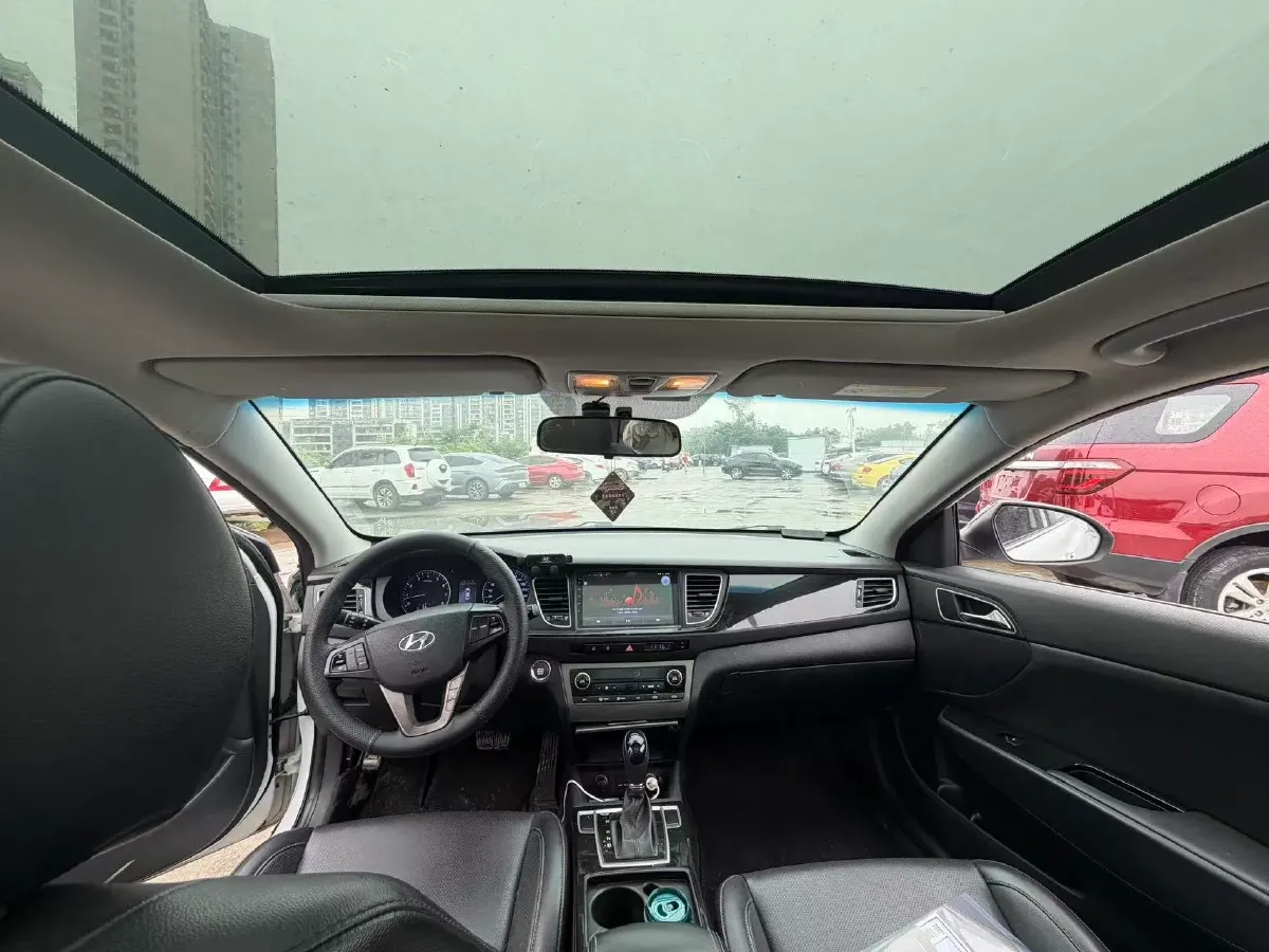 2016 Hyundai Elantra 1.6L 130HP L4 6AT,autocango,china used car exporter,china ev exporter,chinese used car exporter,chinese used ev exporter