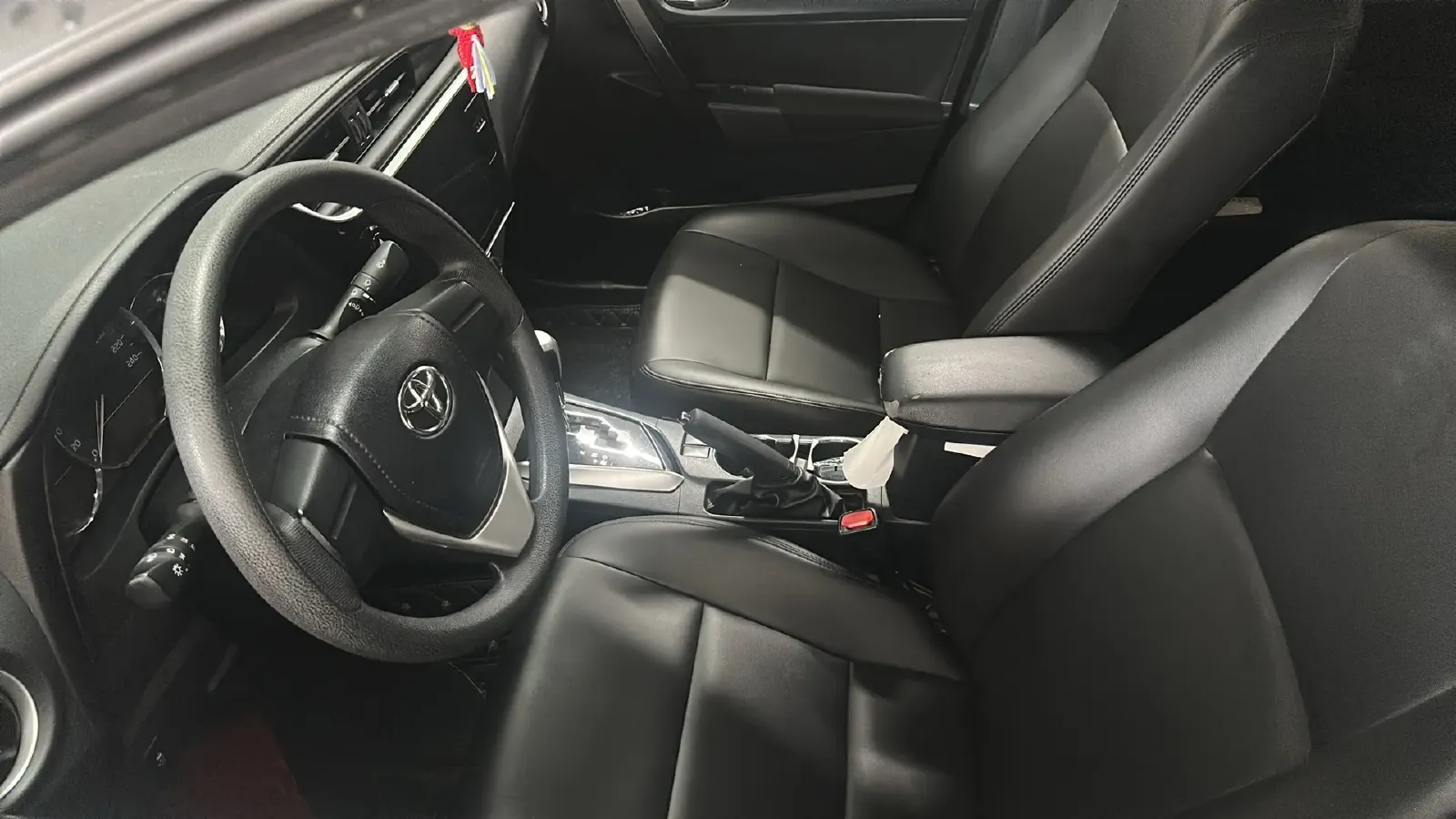 2017 Toyota Corolla 1.2T 116HP L4 CVT,autocango,china used car exporter,china ev exporter,chinese used car exporter,chinese used ev exporter