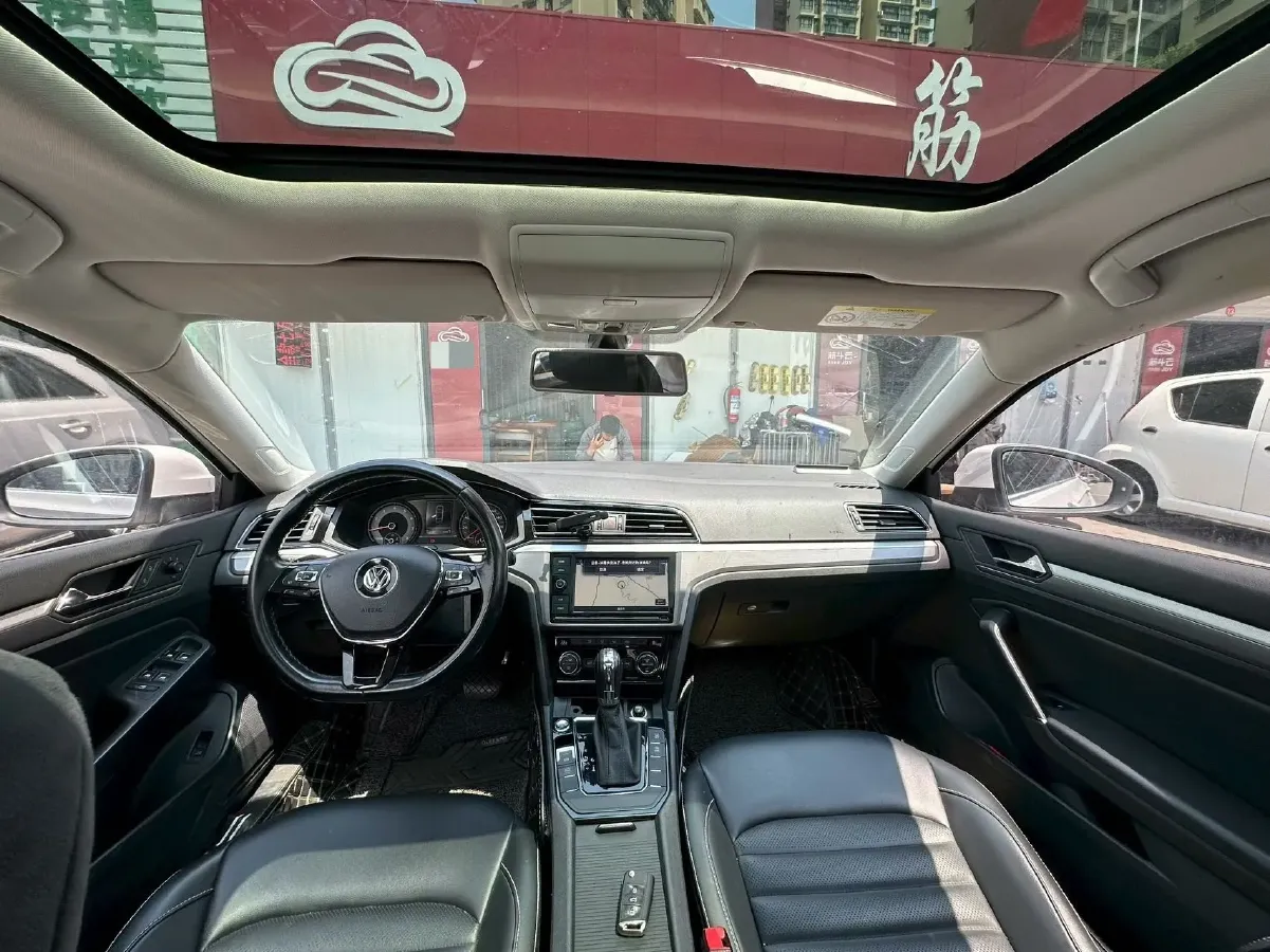 2019 Volkswagen Passat 1.4T 150HP L4 7DCT,autocango,china used car exporter,china ev exporter,chinese used car exporter,chinese used ev exporter