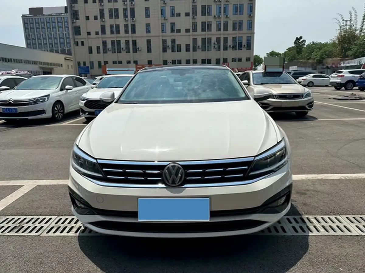 2019 Volkswagen Passat 1.4T 150HP L4 7DCT,autocango,china used car exporter,china ev exporter,chinese used car exporter,chinese used ev exporter