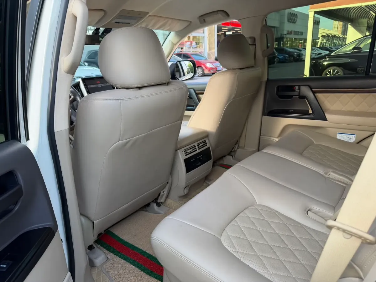 2019 Chevrolet Trax 1.0T 125HP L3 6AT,autocango,china used car exporter,china ev exporter,chinese used car exporter,chinese used ev exporter