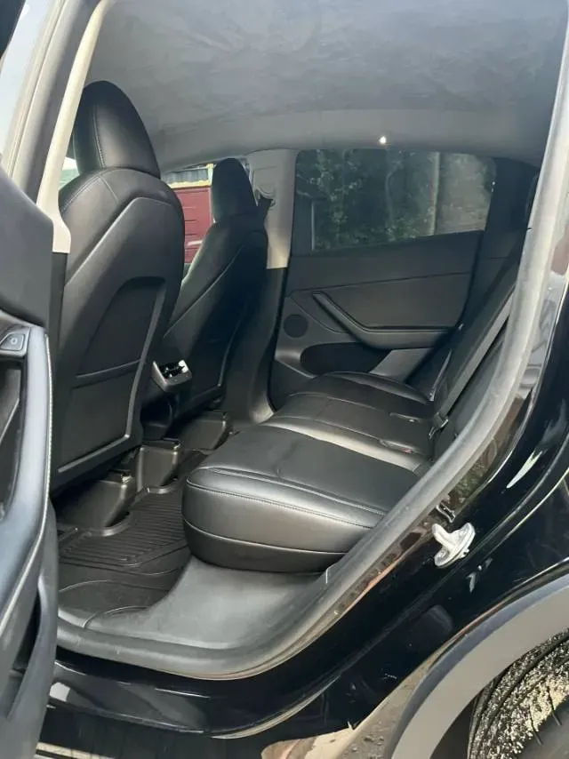 2022 Tesla Model Y BEV 60KWH,autocango,china used car exporter,china ev exporter,chinese used car exporter,chinese used ev exporter