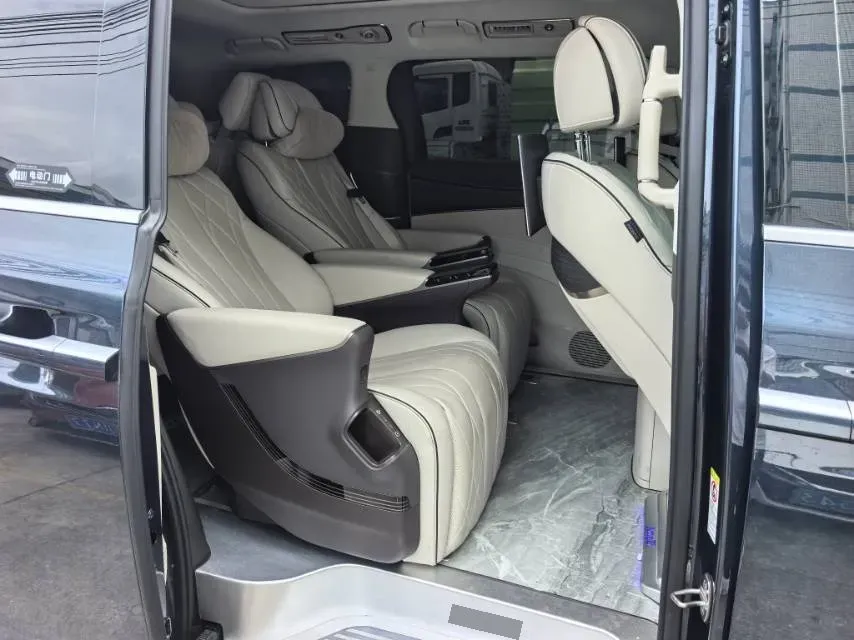 2024 Denza D9 1.5T 139HP L4 E-CVT PHEV 40KWH,autocango,china used car exporter,china ev exporter,chinese used car exporter,chinese used ev exporter