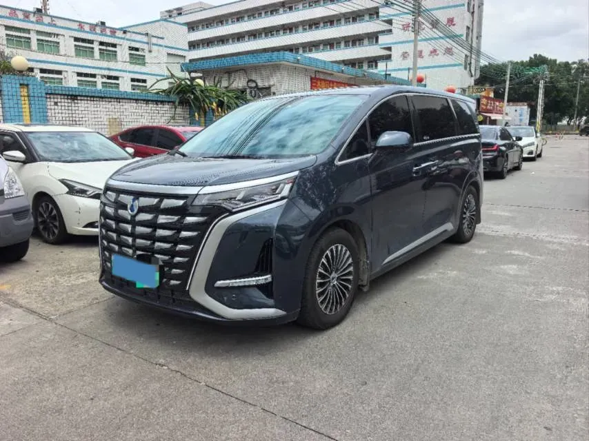 2024 Denza D9 1.5T 139HP L4 E-CVT PHEV 40KWH,autocango,china used car exporter,china ev exporter,chinese used car exporter,chinese used ev exporter