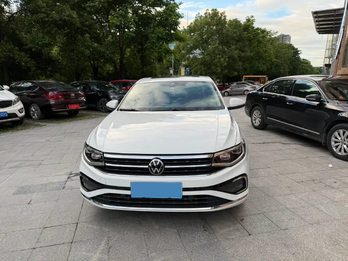 2023 Volkswagen Bora 1.5T 160HP L4 7DCT,autocango,china used car exporter,china ev exporter,chinese used car exporter,chinese used ev exporter