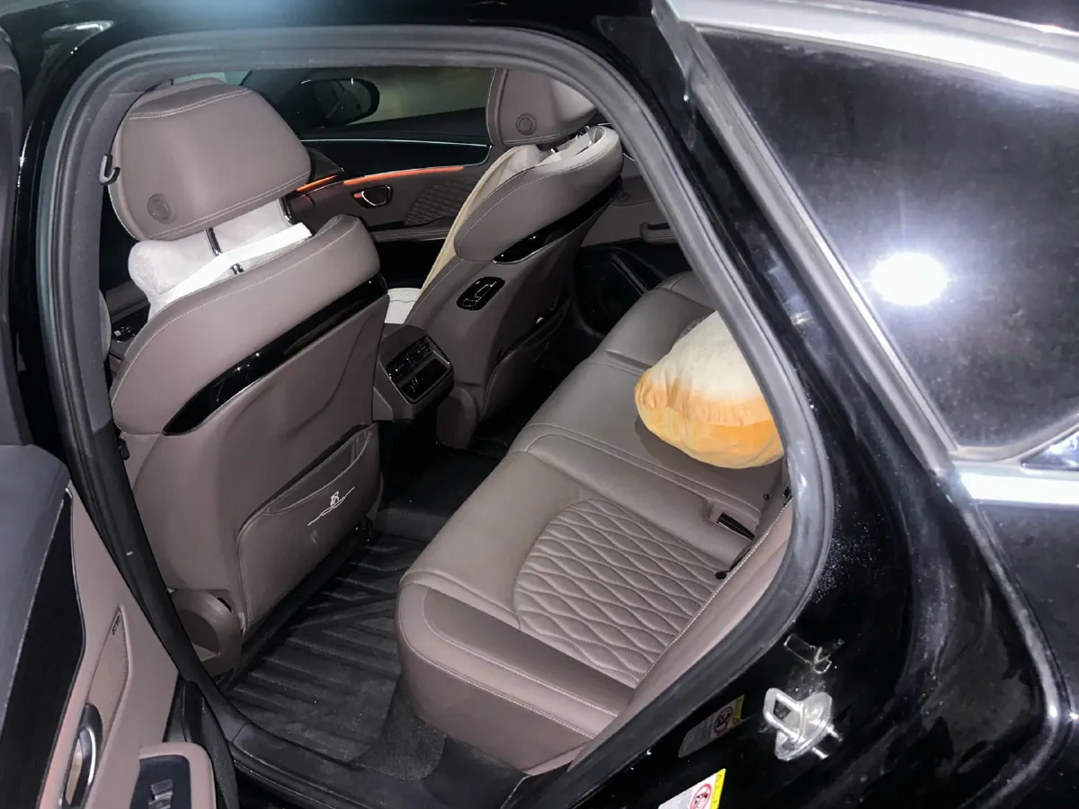 2023 BYD Han 1.5T 139HP L4 E-CVT PHEV 18.316KWH,autocango,china used car exporter,china ev exporter,chinese used car exporter,chinese used ev exporter
