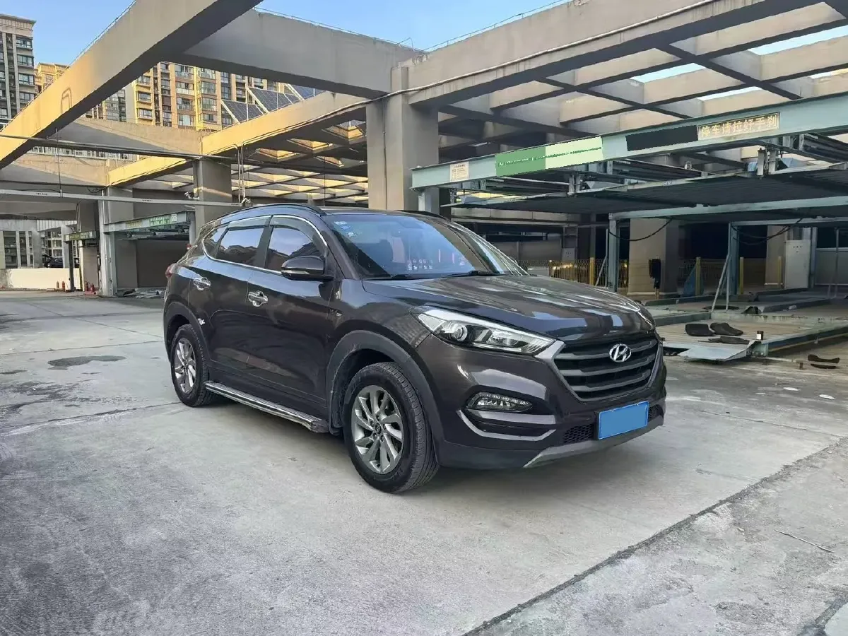 2015 Hyundai Tucson 1.6T 177HP L4 7DCT,autocango,china used car exporter,china ev exporter,chinese used car exporter,chinese used ev exporter