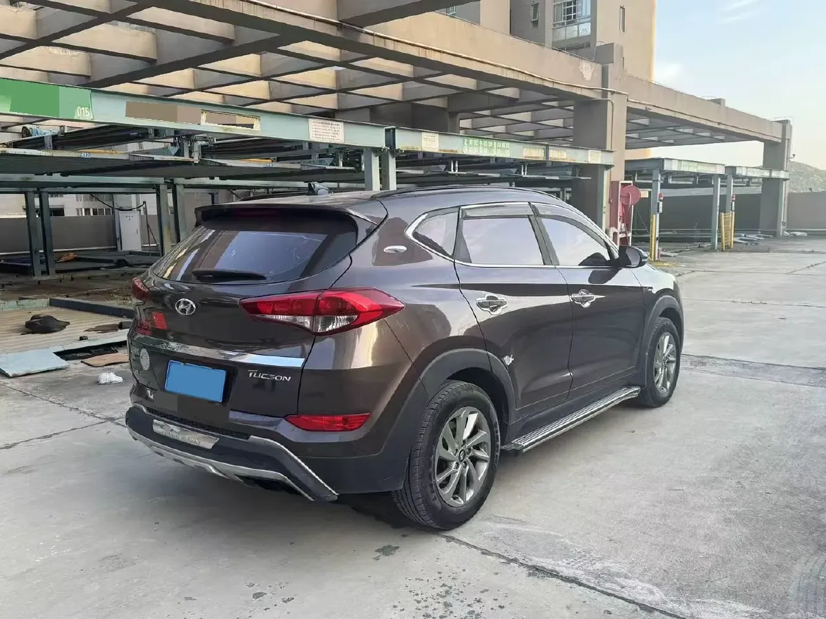 2015 Hyundai Tucson 1.6T 177HP L4 7DCT,autocango,china used car exporter,china ev exporter,chinese used car exporter,chinese used ev exporter