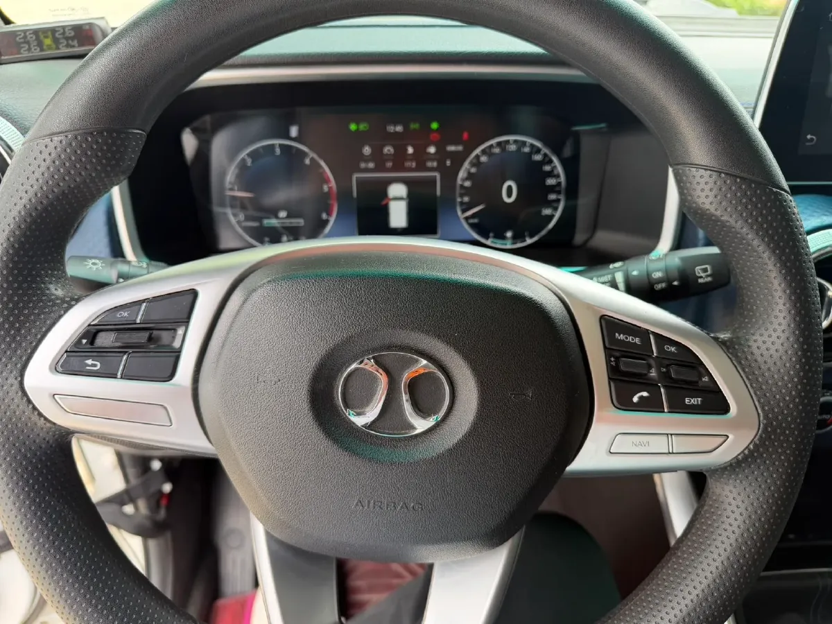 2018 Beijing BJ40 2.0T 150HP L4 6MT,autocango,china used car exporter,china ev exporter,chinese used car exporter,chinese used ev exporter