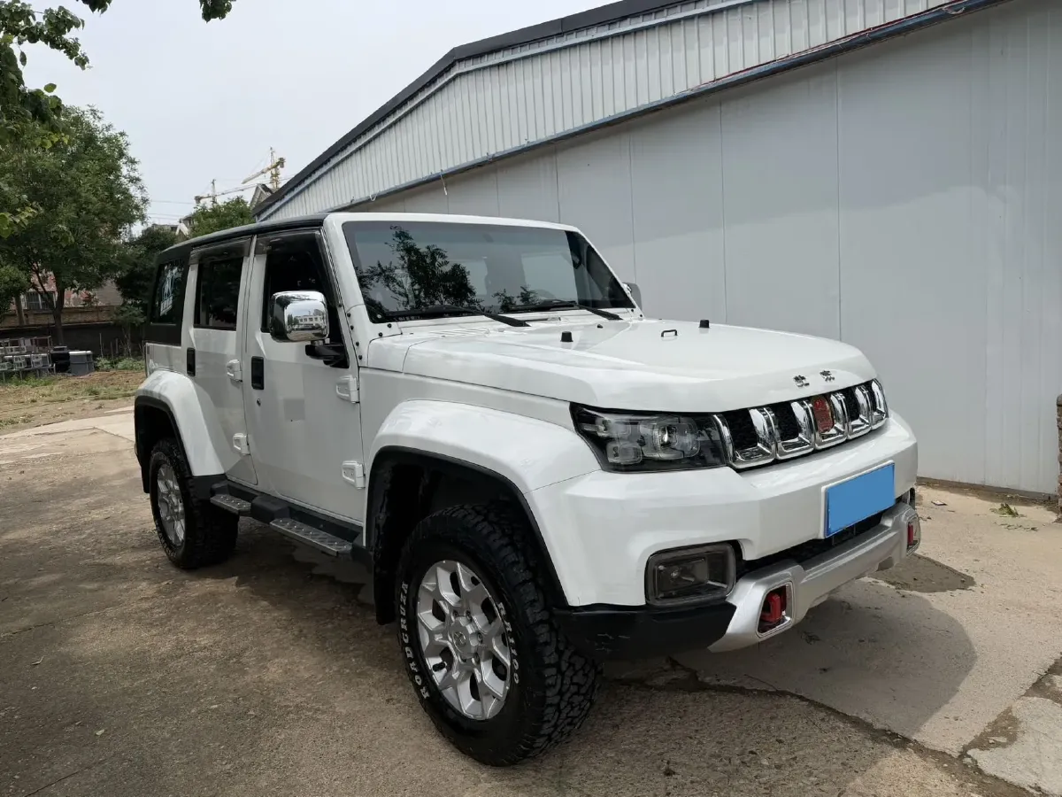 2018 Beijing BJ40 2.0T 150HP L4 6MT,autocango,china used car exporter,china ev exporter,chinese used car exporter,chinese used ev exporter