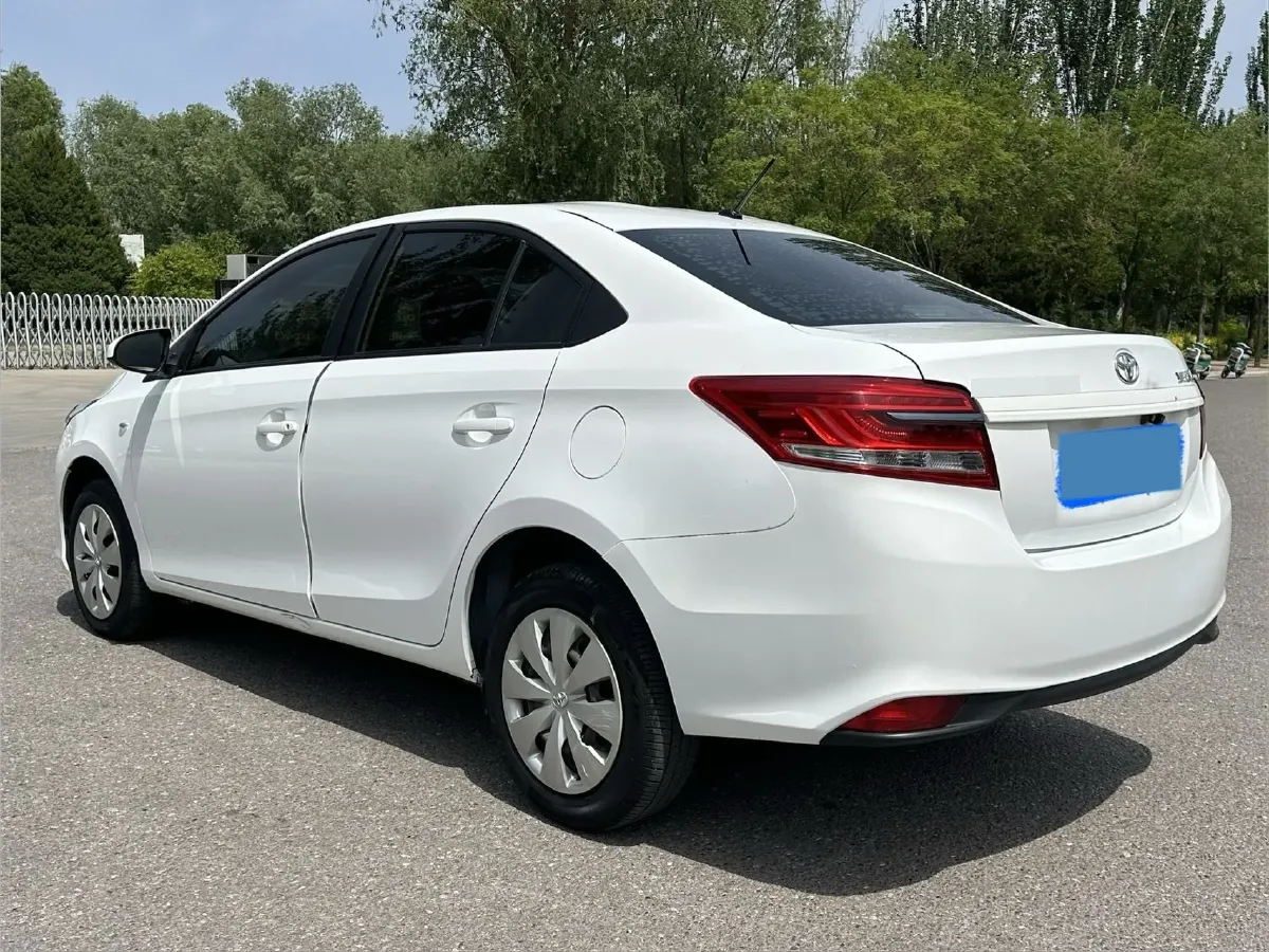 2018 Toyota Yaris L 1.5L 107HP L4 CVT,autocango,china used car exporter,china ev exporter,chinese used car exporter,chinese used ev exporter