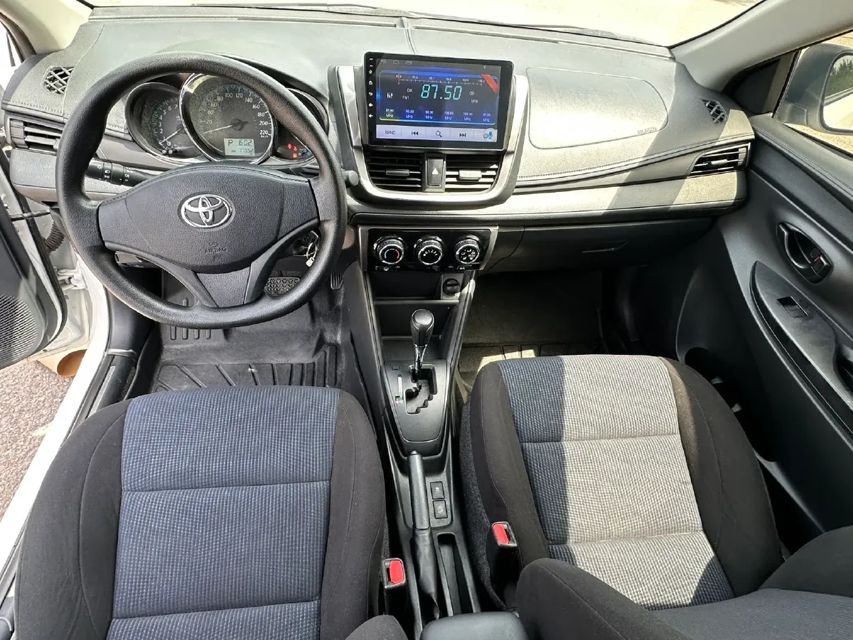 2018 Toyota Yaris L 1.5L 107HP L4 CVT,autocango,china used car exporter,china ev exporter,chinese used car exporter,chinese used ev exporter