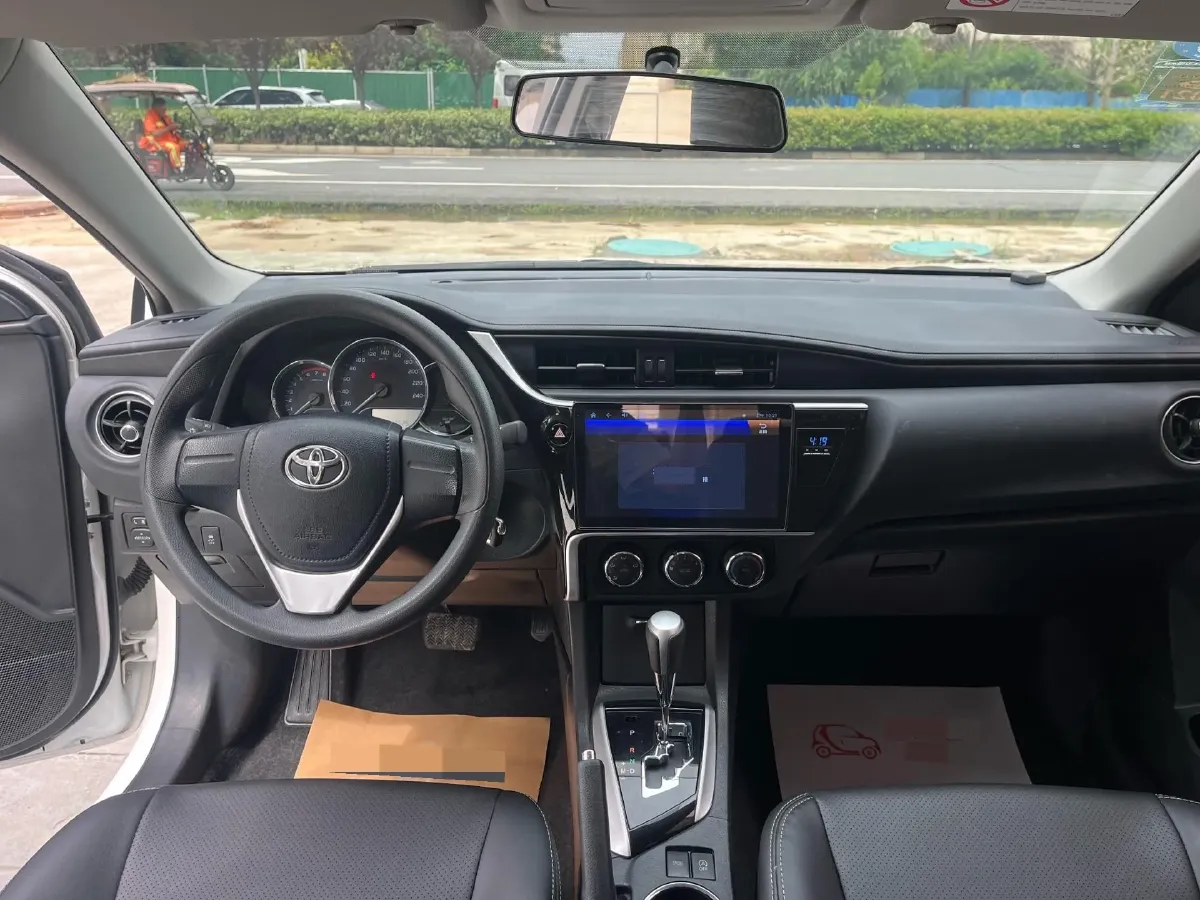 2017 Toyota Corolla 1.2T 116HP L4 CVT,autocango,china used car exporter,china ev exporter,chinese used car exporter,chinese used ev exporter
