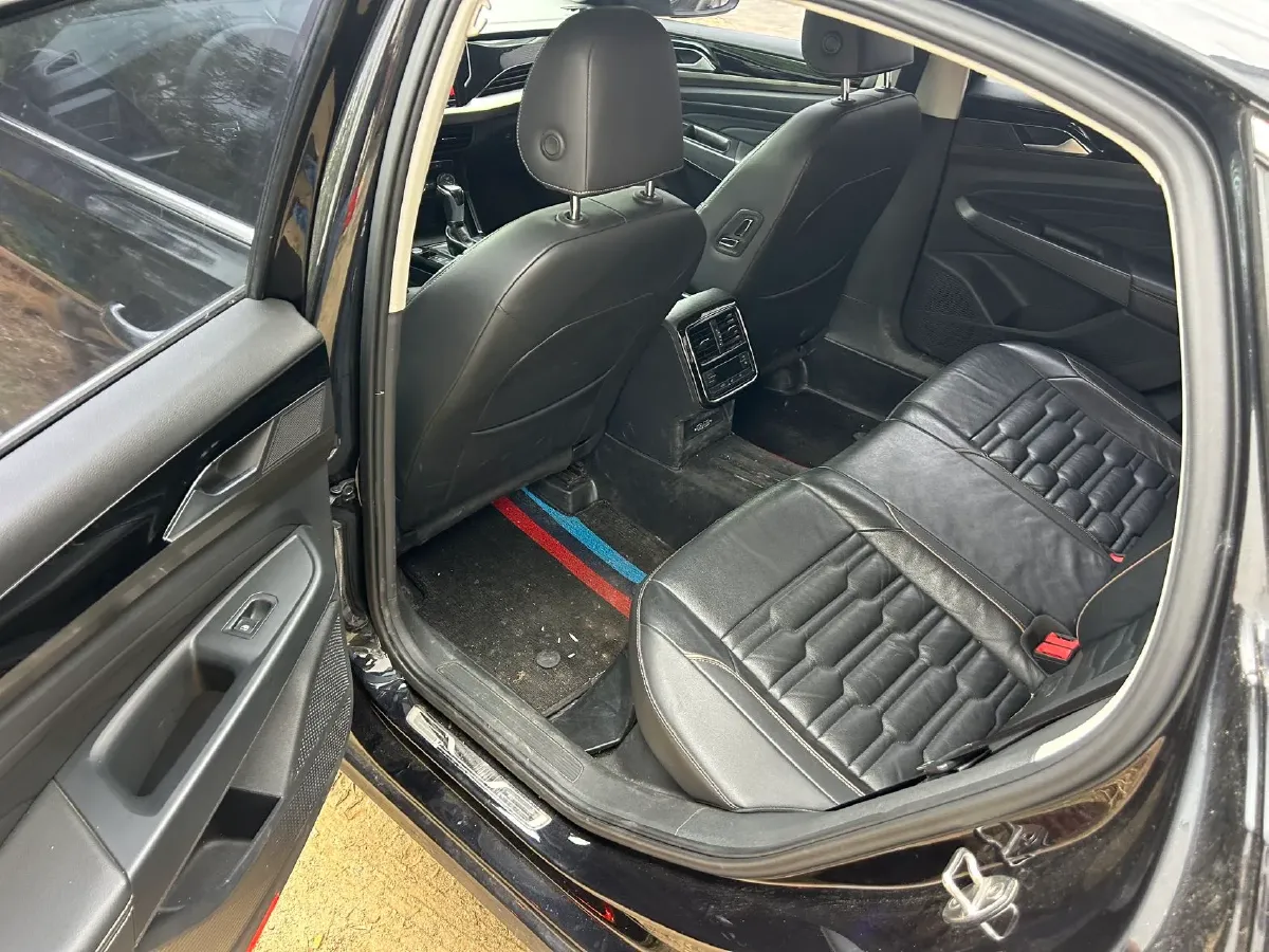 2019 Volkswagen Passat 1.4T 150HP L4 7DCT,autocango,china used car exporter,china ev exporter,chinese used car exporter,chinese used ev exporter