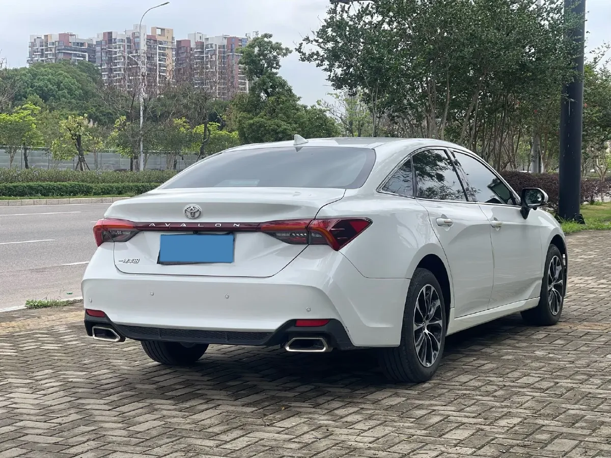 2022 Toyota Avalon 2.0L 178HP L4 CVT,autocango,china used car exporter,china ev exporter,chinese used car exporter,chinese used ev exporter