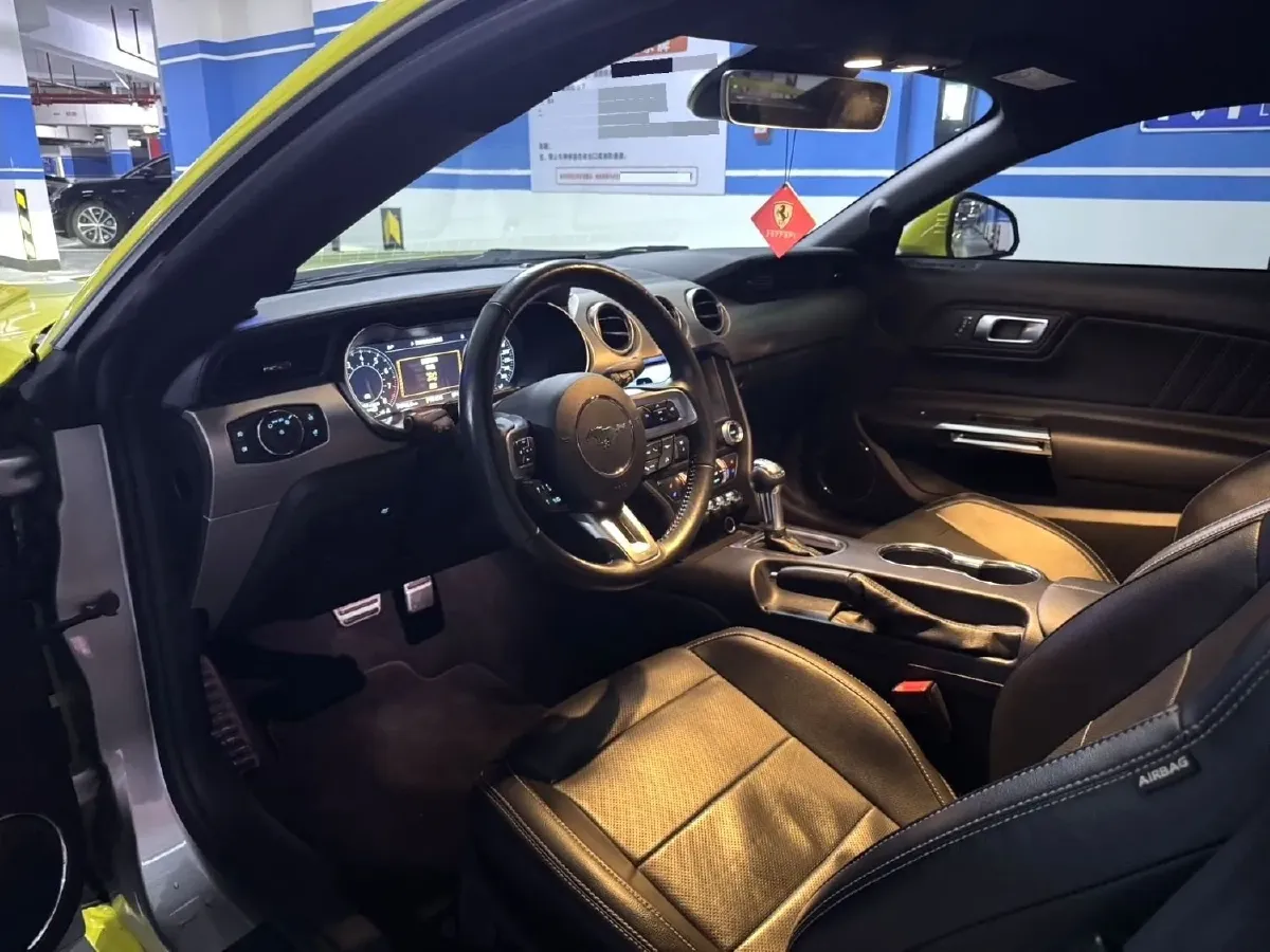 2020 Ford Mustang 2.3T 299HP L4 10AT,autocango,china used car exporter,china ev exporter,chinese used car exporter,chinese used ev exporter