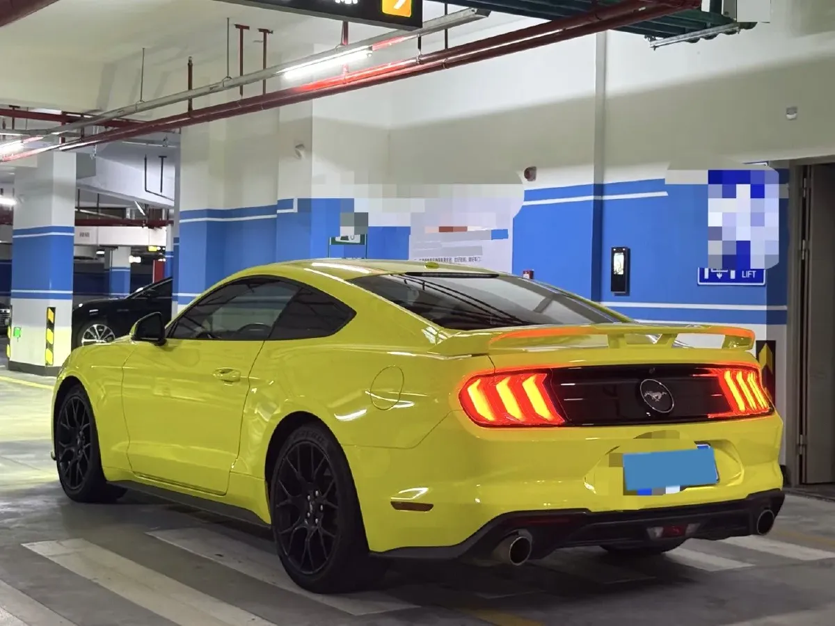 2020 Ford Mustang 2.3T 299HP L4 10AT,autocango,china used car exporter,china ev exporter,chinese used car exporter,chinese used ev exporter