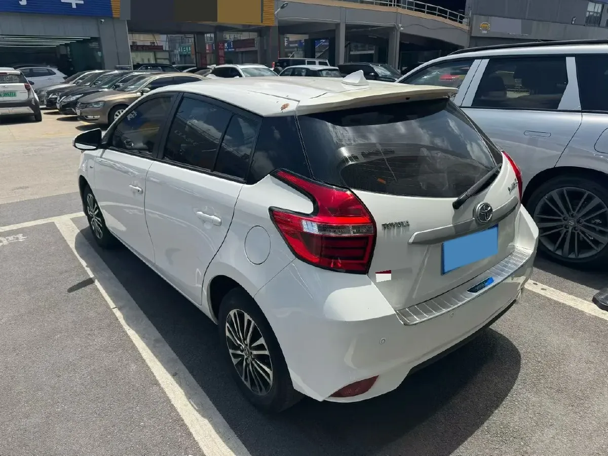 2022 Toyota Yaris L 1.5L 112HP L4 CVT,autocango,china used car exporter,china ev exporter,chinese used car exporter,chinese used ev exporter