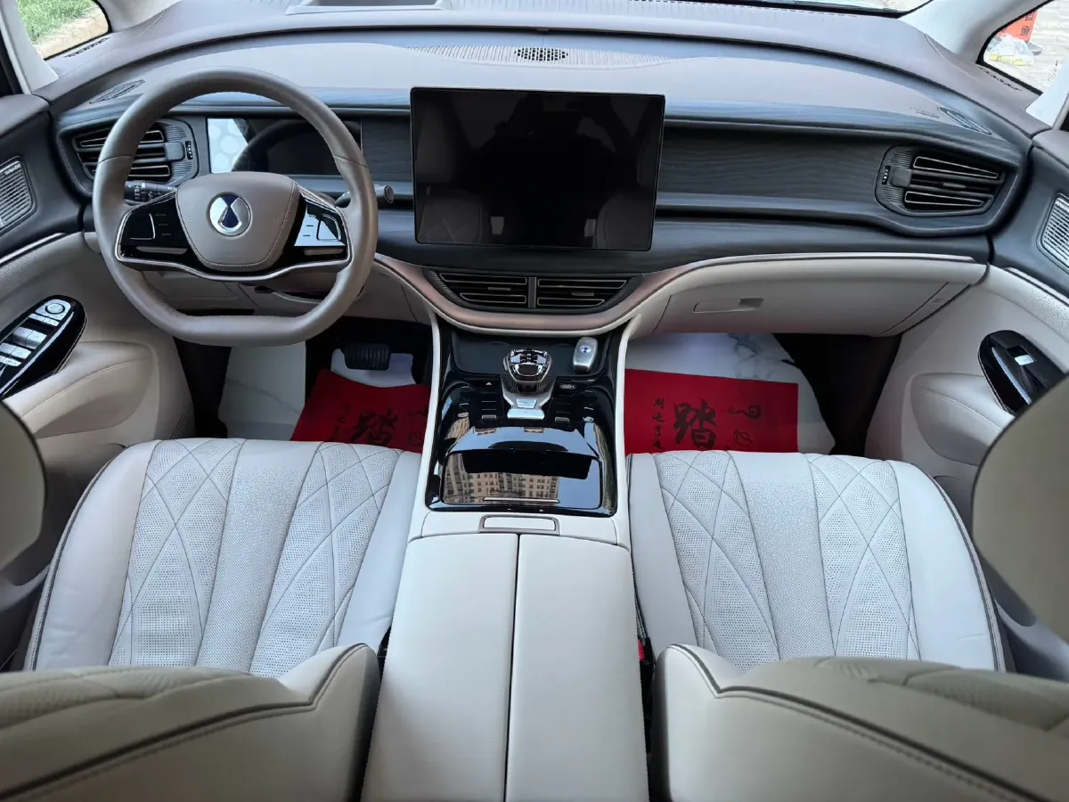 2022 Mercedes-Benz GLC Class 2.0T 197HP L4 9AT,autocango,china used car exporter,china ev exporter,chinese used car exporter,chinese used ev exporter