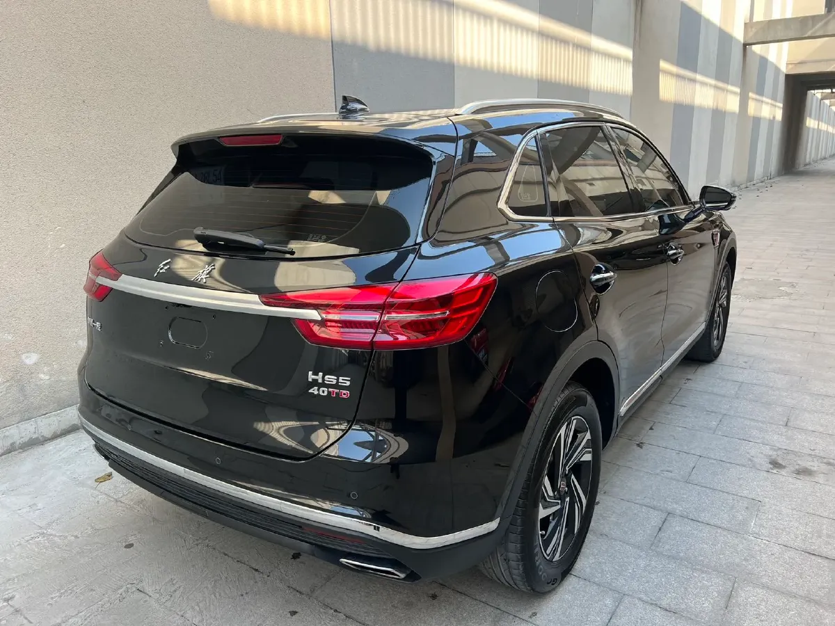 2022 HongQi HS5 2.0T 224HP L4 6AT,autocango,china used car exporter,china ev exporter,chinese used car exporter,chinese used ev exporter