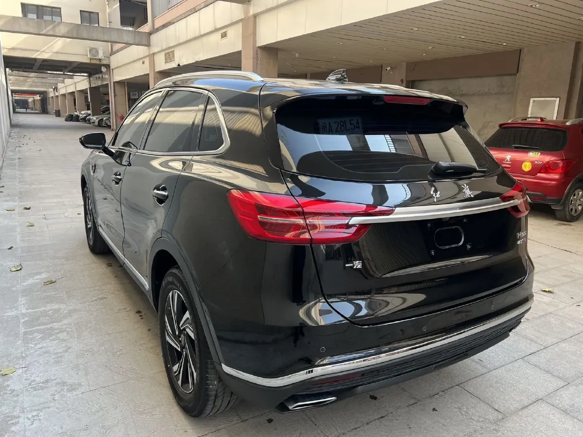 2022 HongQi HS5 2.0T 224HP L4 6AT,autocango,china used car exporter,china ev exporter,chinese used car exporter,chinese used ev exporter