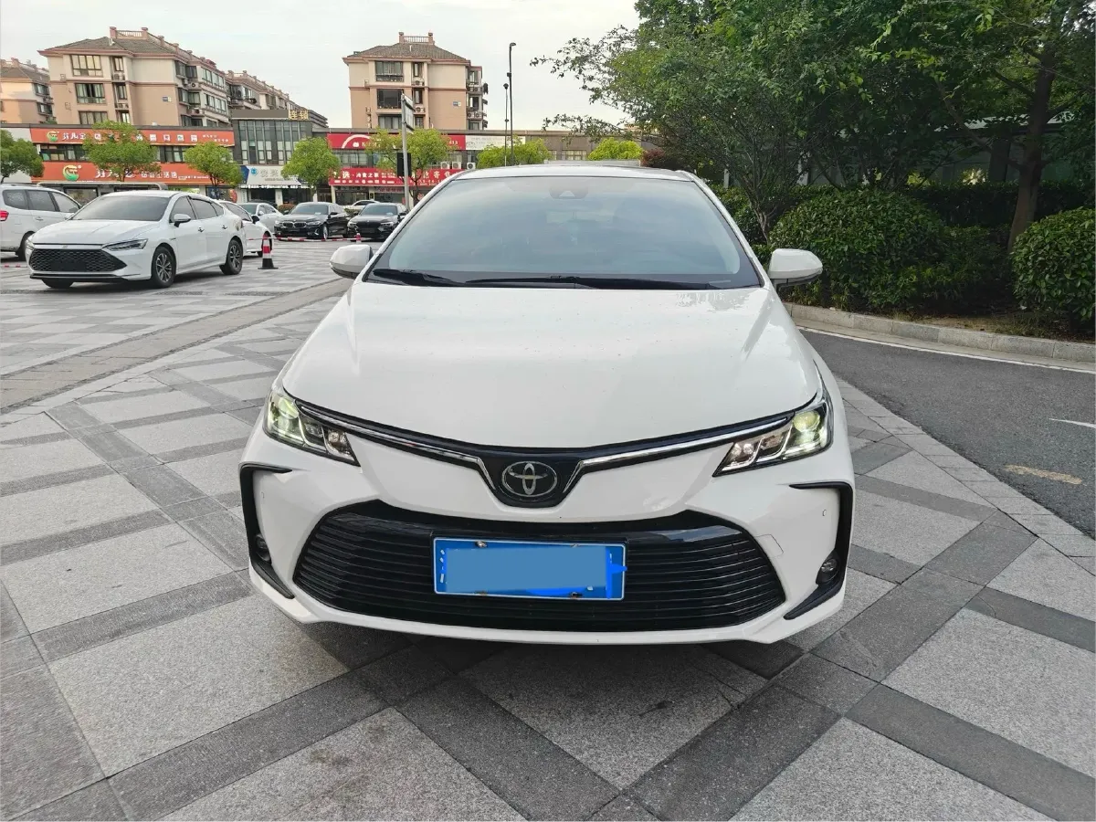 2021 Toyota Corolla 1.2T 116HP L4 CVT,autocango,china used car exporter,china ev exporter,chinese used car exporter,chinese used ev exporter