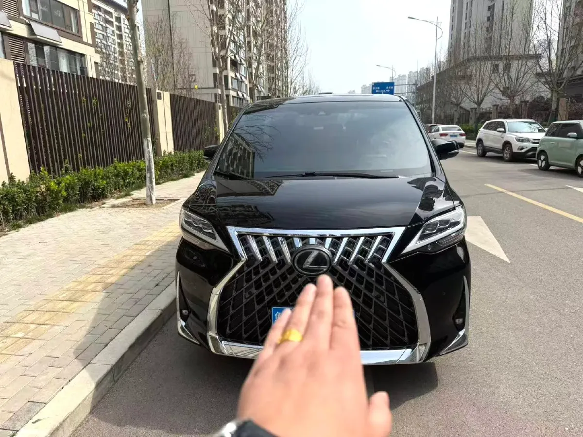2020 Lexus LM 2.5L 117HP L4 E-CVT Hybrid,autocango,china used car exporter,china ev exporter,chinese used car exporter,chinese used ev exporter