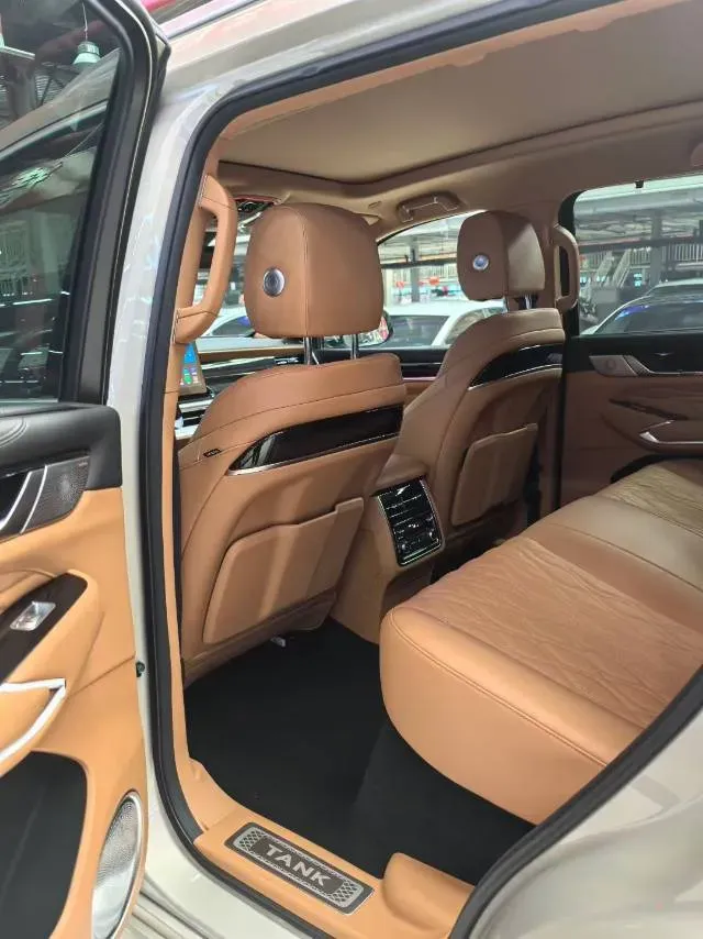 2023 Tank 500 2.0T 252HP L4 9AT PHEV 37.1KWH,autocango,china used car exporter,china ev exporter,chinese used car exporter,chinese used ev exporter