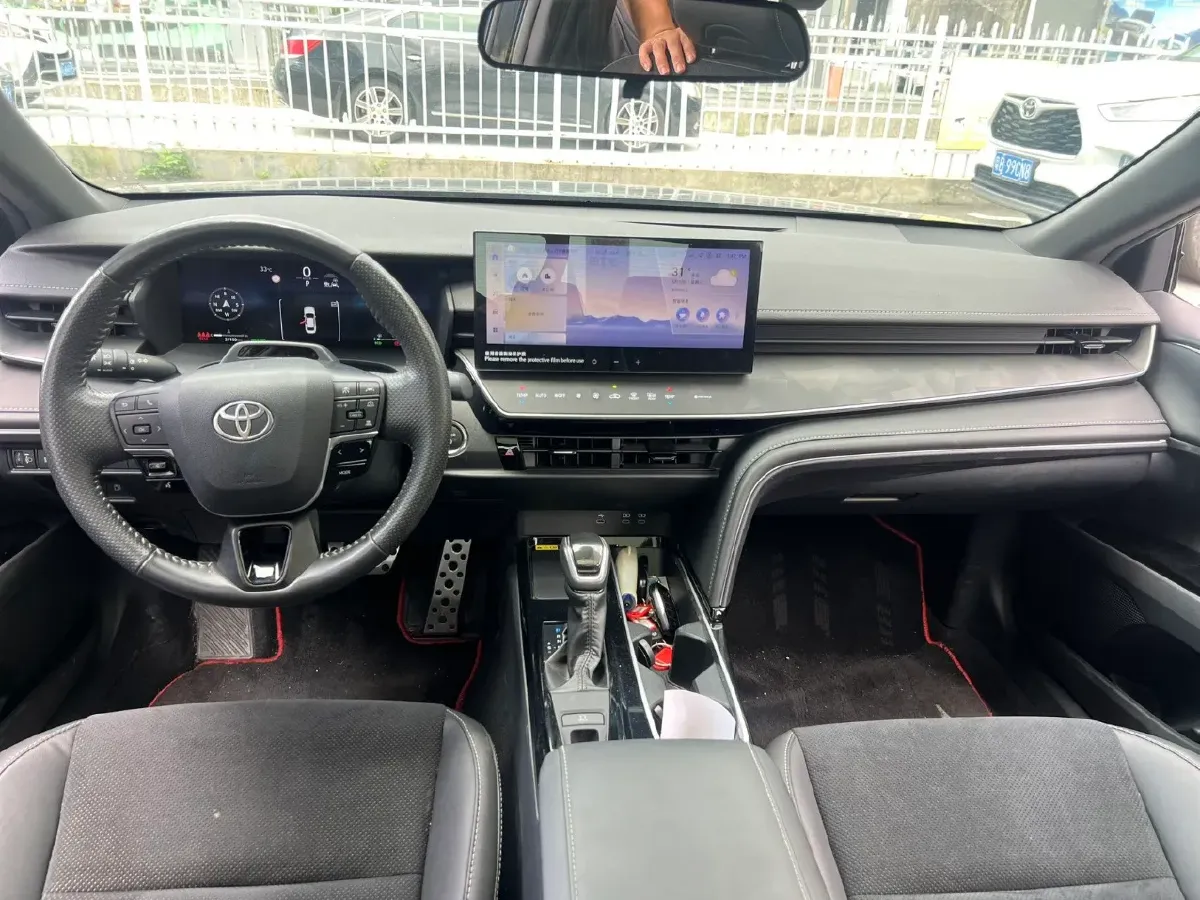 2024 Toyota Camry 2.0L 152HP L4 E-CVT Hybrid,autocango,china used car exporter,china ev exporter,chinese used car exporter,chinese used ev exporter