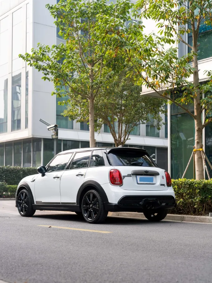 2023 MINI MINI 2.0T 178HP L4 7DCT,autocango,china used car exporter,china ev exporter,chinese used car exporter,chinese used ev exporter