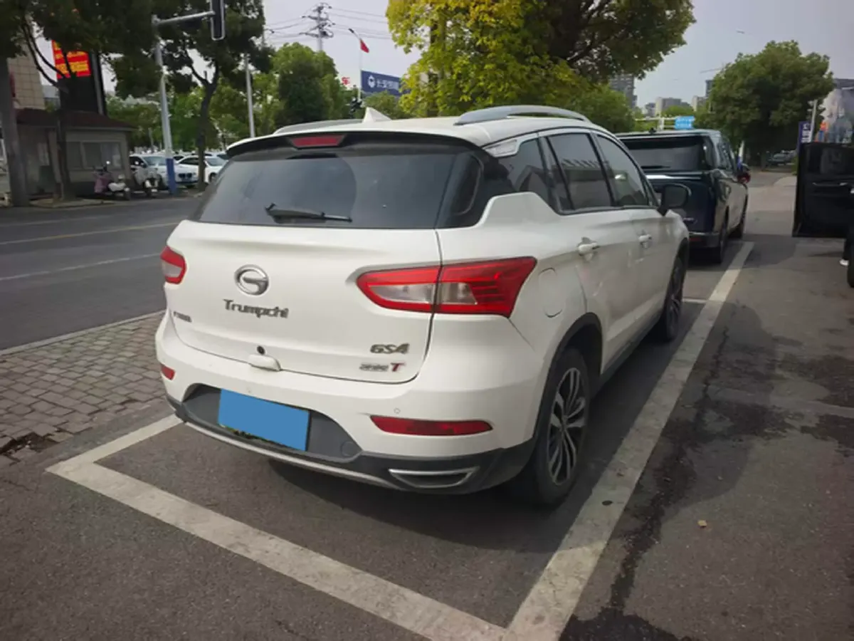 2017 GAC Trumpchi GS4 1.5T 152HP L4 5MT,autocango,china used car exporter,china ev exporter,chinese used car exporter,chinese used ev exporter