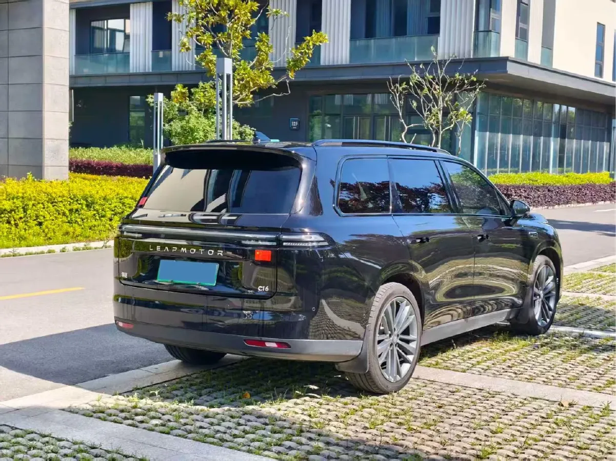 2025 LinkTour E-M8 BEV 65KWH,autocango,china used car exporter,china ev exporter,chinese used car exporter,chinese used ev exporter
