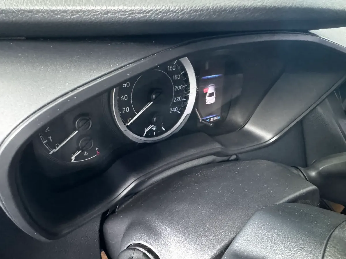 2021 Toyota Corolla 1.2T 116HP L4 CVT,autocango,china used car exporter,china ev exporter,chinese used car exporter,chinese used ev exporter