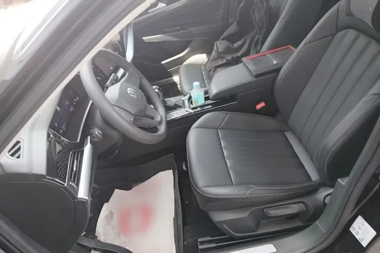 2022 Volkswagen Passat 1.4T 150HP L4 6DCT PHEV 13KWH,autocango,china used car exporter,china ev exporter,chinese used car exporter,chinese used ev exporter