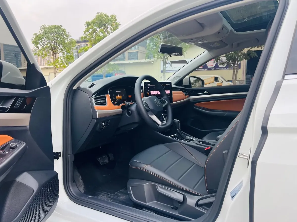 2024 Volkswagen Bora 1.2T 116HP L4 7DCT,autocango,china used car exporter,china ev exporter,chinese used car exporter,chinese used ev exporter