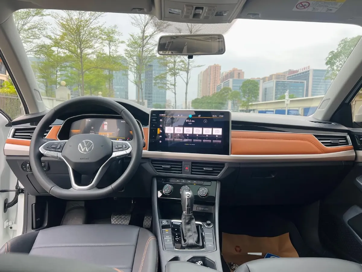 2024 Volkswagen Bora 1.2T 116HP L4 7DCT,autocango,china used car exporter,china ev exporter,chinese used car exporter,chinese used ev exporter