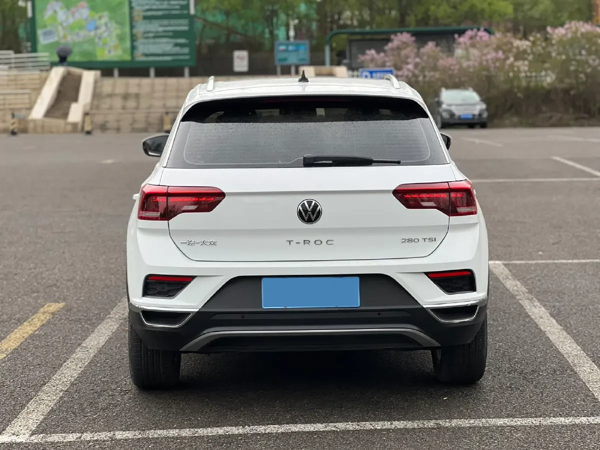 2021 Volkswagen T-Roc 1.4T 150HP L4 7DCT,autocango,china used car exporter,china ev exporter,chinese used car exporter,chinese used ev exporter