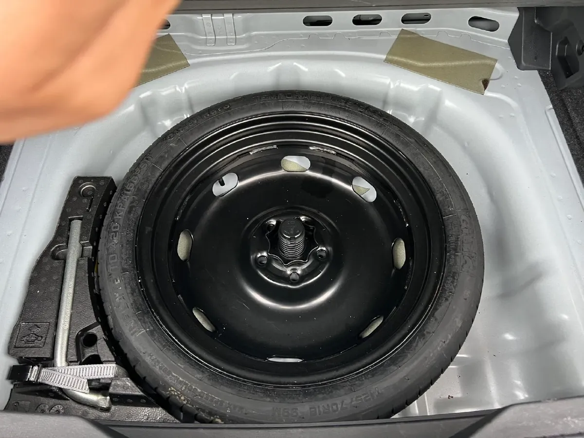 2021 Volkswagen T-Roc 1.4T 150HP L4 7DCT,autocango,china used car exporter,china ev exporter,chinese used car exporter,chinese used ev exporter