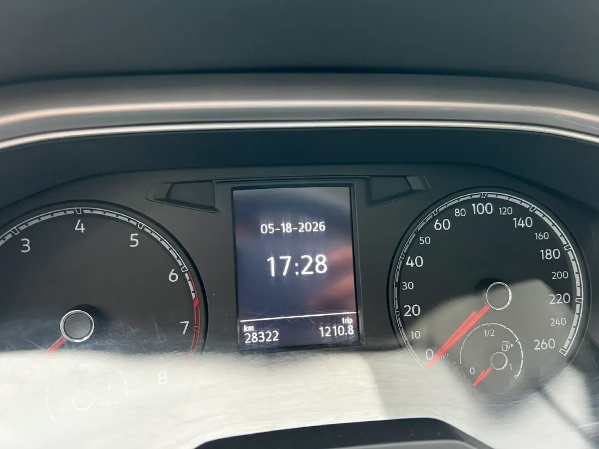 2021 Volkswagen T-Roc 1.4T 150HP L4 7DCT,autocango,china used car exporter,china ev exporter,chinese used car exporter,chinese used ev exporter