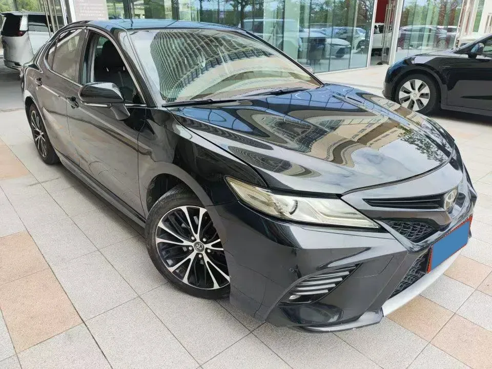2018 Toyota Camry 2.5L 209HP L4 8AT,autocango,china used car exporter,china ev exporter,chinese used car exporter,chinese used ev exporter