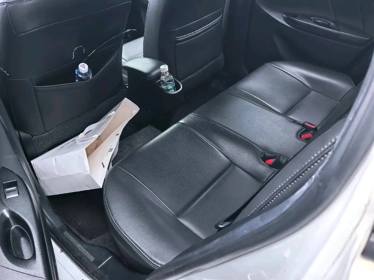 2020 Toyota Yaris L 1.5L 110HP L4 CVT,autocango,china used car exporter,china ev exporter,chinese used car exporter,chinese used ev exporter