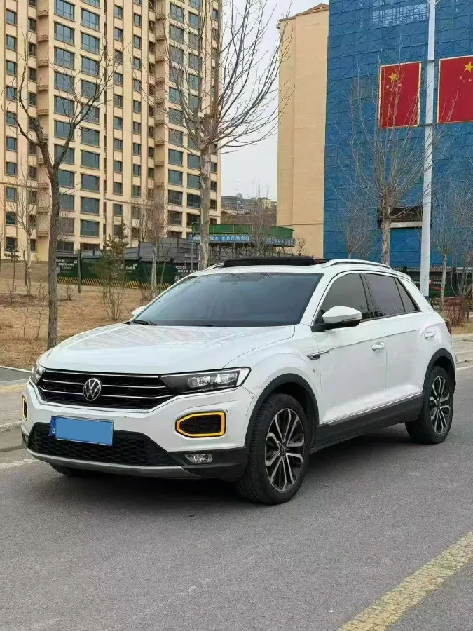2021 Volkswagen T-Roc 1.4T 150HP L4 7DCT,autocango,china used car exporter,china ev exporter,chinese used car exporter,chinese used ev exporter