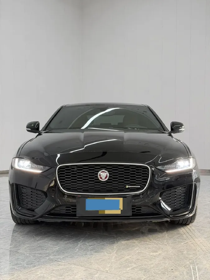 2021 Jaguar XEL 2.0T 250HP L4 8AT,autocango,china used car exporter,china ev exporter,chinese used car exporter,chinese used ev exporter