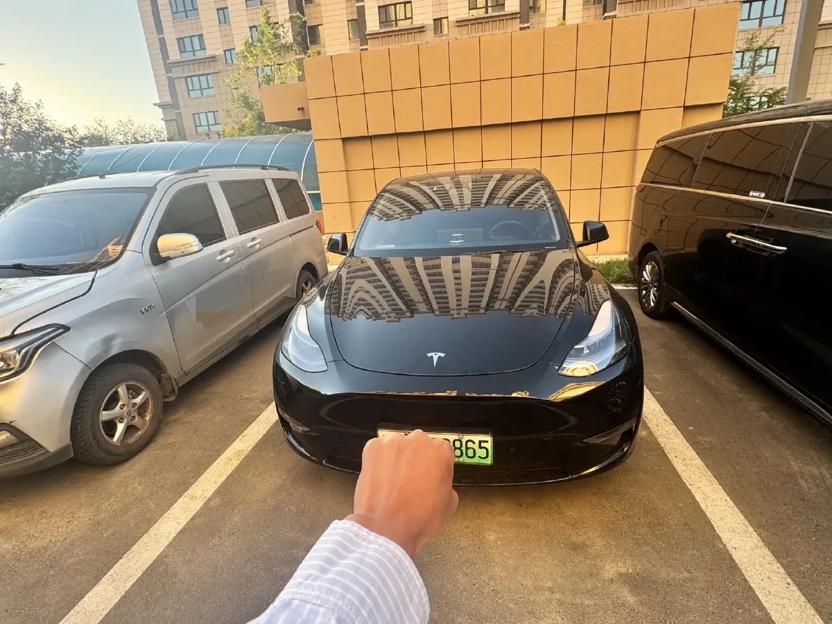 2023 Tesla Model Y BEV 78.4KWH,autocango,china used car exporter,china ev exporter,chinese used car exporter,chinese used ev exporter