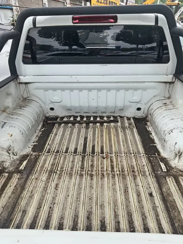 2022 Isuzu RE-MAX Jim 2.8T 120HP L4 5MT,autocango,china used car exporter,china ev exporter,chinese used car exporter,chinese used ev exporter