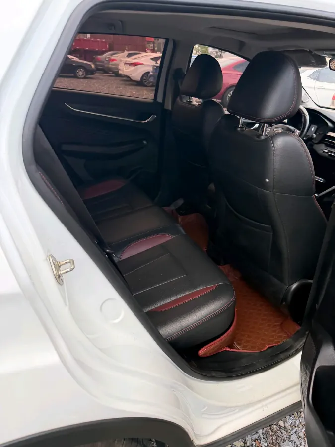 2021 Geely Vision X3 1.5L 109HP L4 CVT,autocango,china used car exporter,china ev exporter,chinese used car exporter,chinese used ev exporter