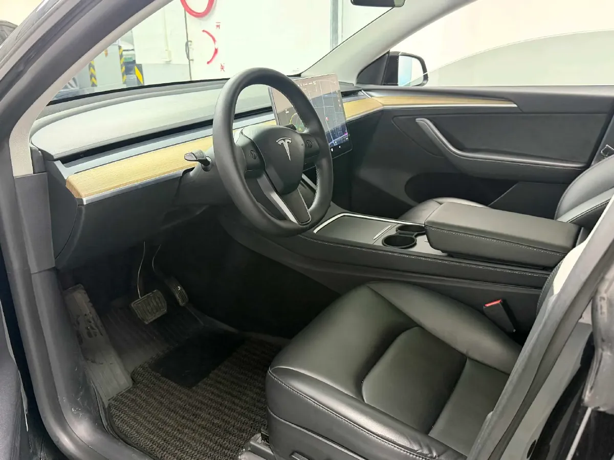 2021 Tesla Model Y BEV 76.8KWH,autocango,china used car exporter,china ev exporter,chinese used car exporter,chinese used ev exporter