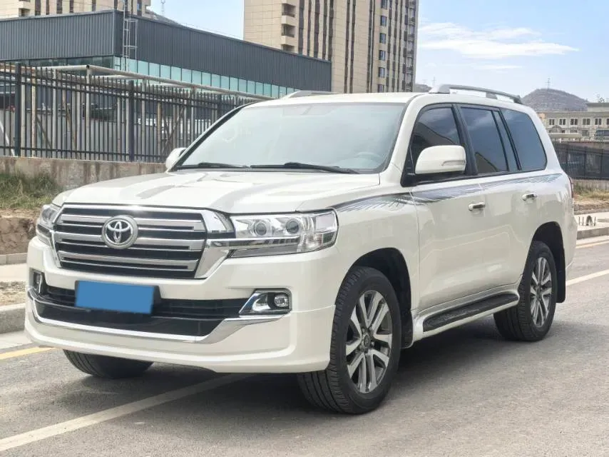 2015 Toyota Land Cruiser 4.0L 275HP V6 5AT,autocango,china used car exporter,china ev exporter,chinese used car exporter,chinese used ev exporter