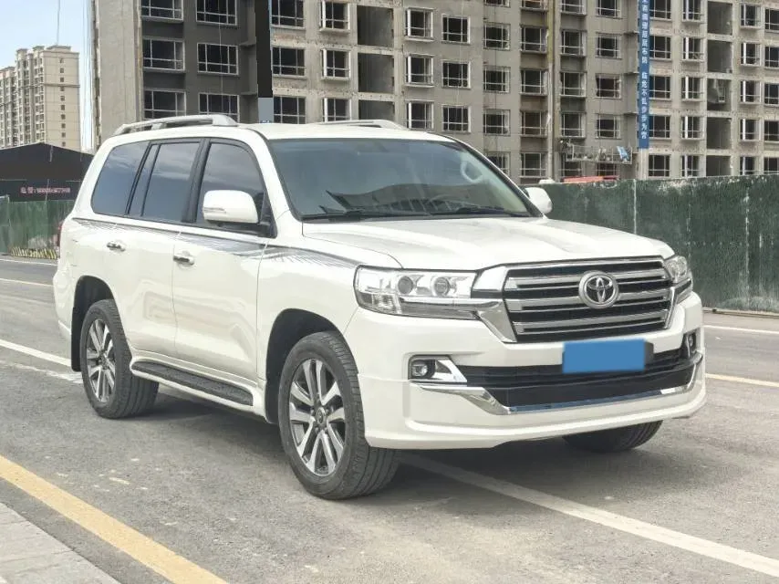 2015 Toyota Land Cruiser 4.0L 275HP V6 5AT,autocango,china used car exporter,china ev exporter,chinese used car exporter,chinese used ev exporter