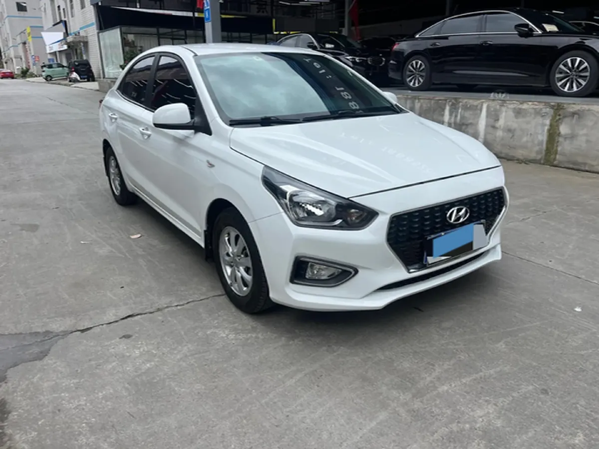 2017 Hyundai Reina 1.4L 95HP L4 5MT,autocango,china used car exporter,china ev exporter,chinese used car exporter,chinese used ev exporter